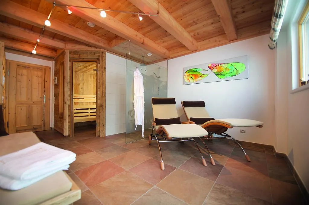 Wallegg Lodge - Alpine Premium Chalet - Ski In-Ski Out - Real Alpine Location Saalbach Saalbach-Hinterglemm